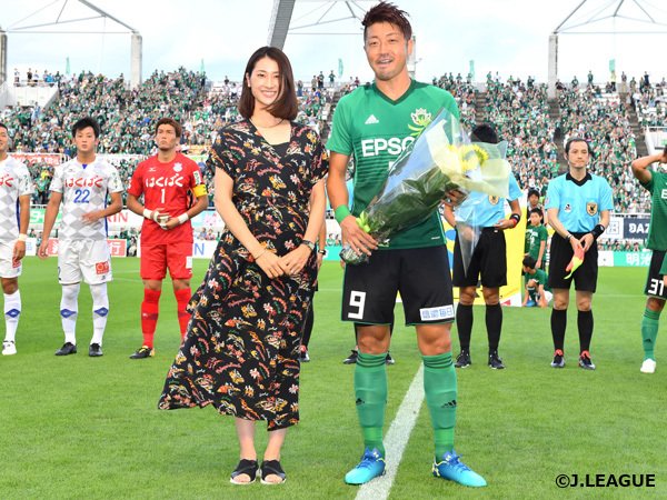 Jリーグ公認ファンサイトj S Goal Twitterren 松本 Vs 甲府 試合前 松本山雅fc 高崎寛之 のj2通算0試合出場達成のセレモニーが行われました T Co O9c7z5lf8f Yamagafc Yamaga Jリーグ公認ファンサイトj S Goal Twitterren 松本 Vs 甲府 試合前 松本山雅fc 高崎寛之 のj2通算0試合出場達成のセレモニーが行われました T Co O9c7z5lf8f Yamagafc Yamaga