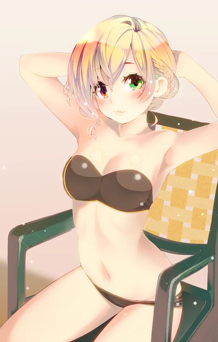 「4人で同じ写真を見ながら描く」っていう催しに誘ってもらいましたー
みんなオリジナルだったけど自分は白猫キャラで描かせてもらったのでした!シャルです! 