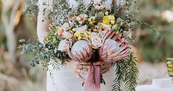 PureWow's tweet photo. 11 Glorious, Nontraditional Florals to Consider for Your Wedding https://t.co/5M5LHESeDa https://t.co/L1fxlYr4Fn