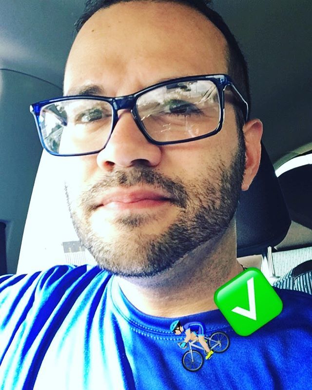 correrdavida's tweet photo. Aún no me acostumbro al recovery de la rutina de bici. I mean, termino wasted en los muslos, piernas, etc... pero jamás es como correr que uno siente que ejercitaste todo el cuerpo.
Buen día a todos, no se quiten, que ya sea en la calle, en la pista o en la bici,#correrdavida! https://t.co/czccHu1mDS