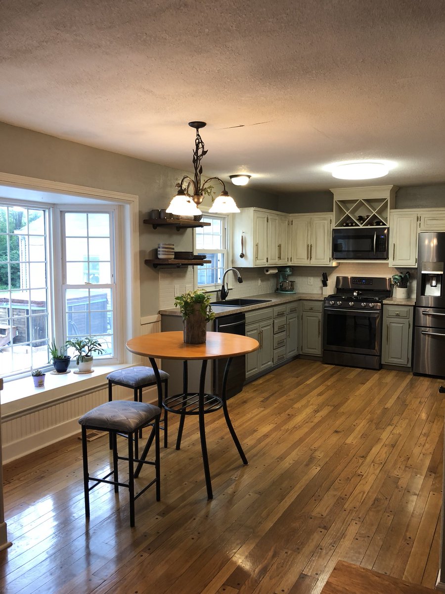 Open house today 5650 SW Lincolnshire Cir. 3:30-5:00 pm come check out a great home!