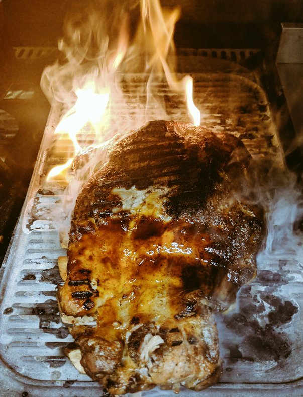 Our Cherry Lambic braised Pork Ribs have returned to our menus after far too long. 

GRAB 'EM WHILST YOU CAN.