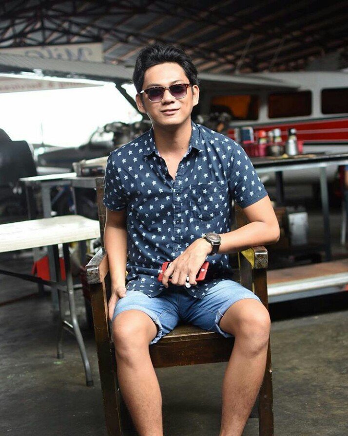 PinoyBaeCrushes's tweet photo. Hottie Singer
Clay Kong of Clique 5 https://t.co/DzVjWbVx8l