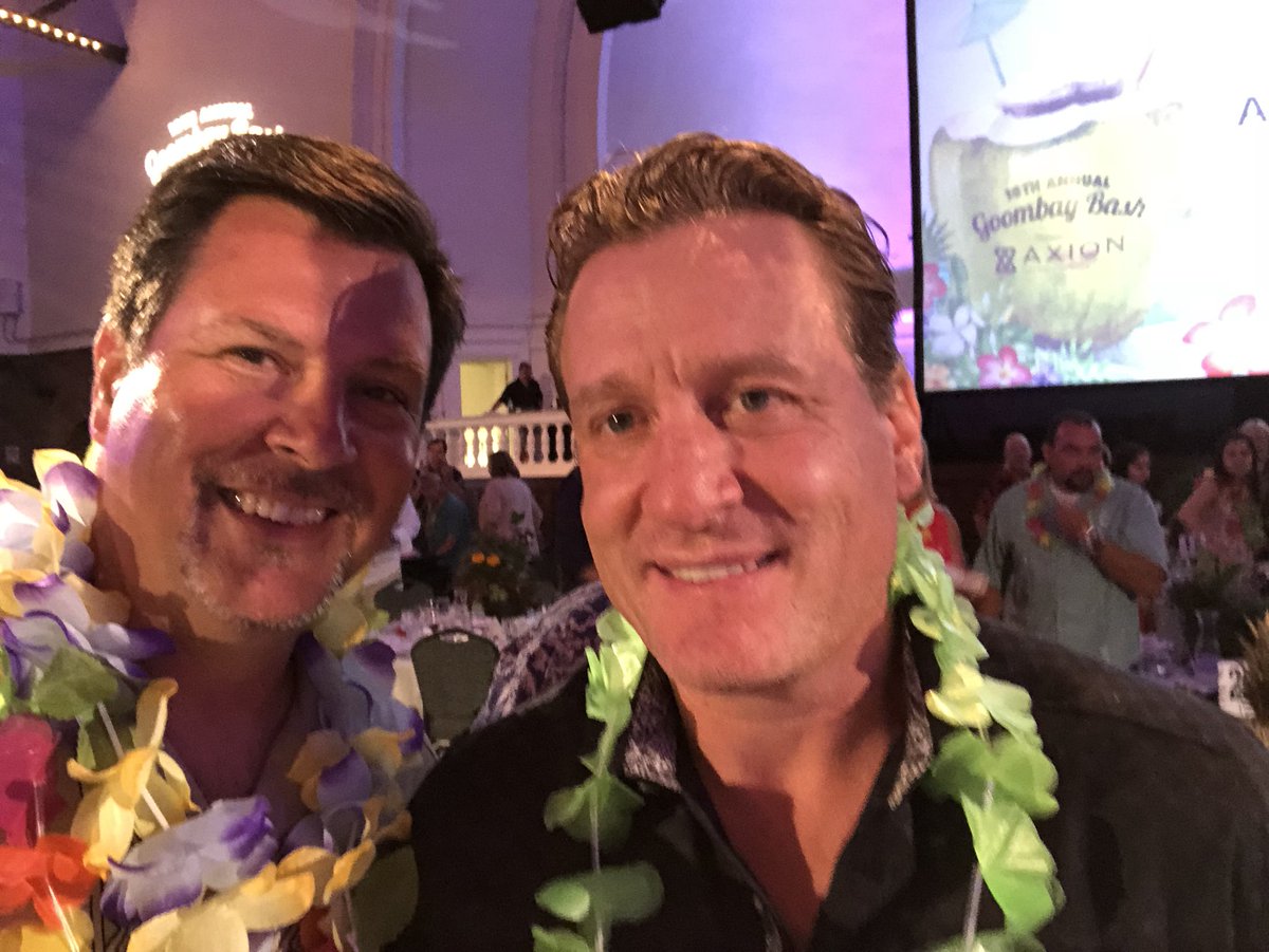 CoachV_Friars's tweet photo. Had a great time raising my hand last night to honor cancer victims & survivors at @The_HFoundation’s Goombay Bash on Navy Pier. #CancerIsPersonal https://t.co/KKtZhRQpn5