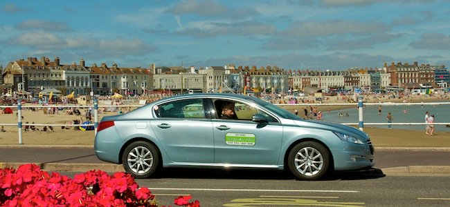 Weyline Taxis tweet media