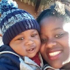 rorirayrayroxy's tweet photo. #NewProfilePic 
MY LYF MY BBY https://t.co/RJcwbIOTeF