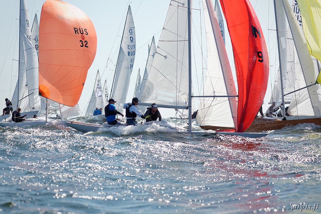 #dragongoldcup2018 last day with two #sailing races in perfect conditions with strong wind and sunshine. See all photos sailpix.fi/dgc2018