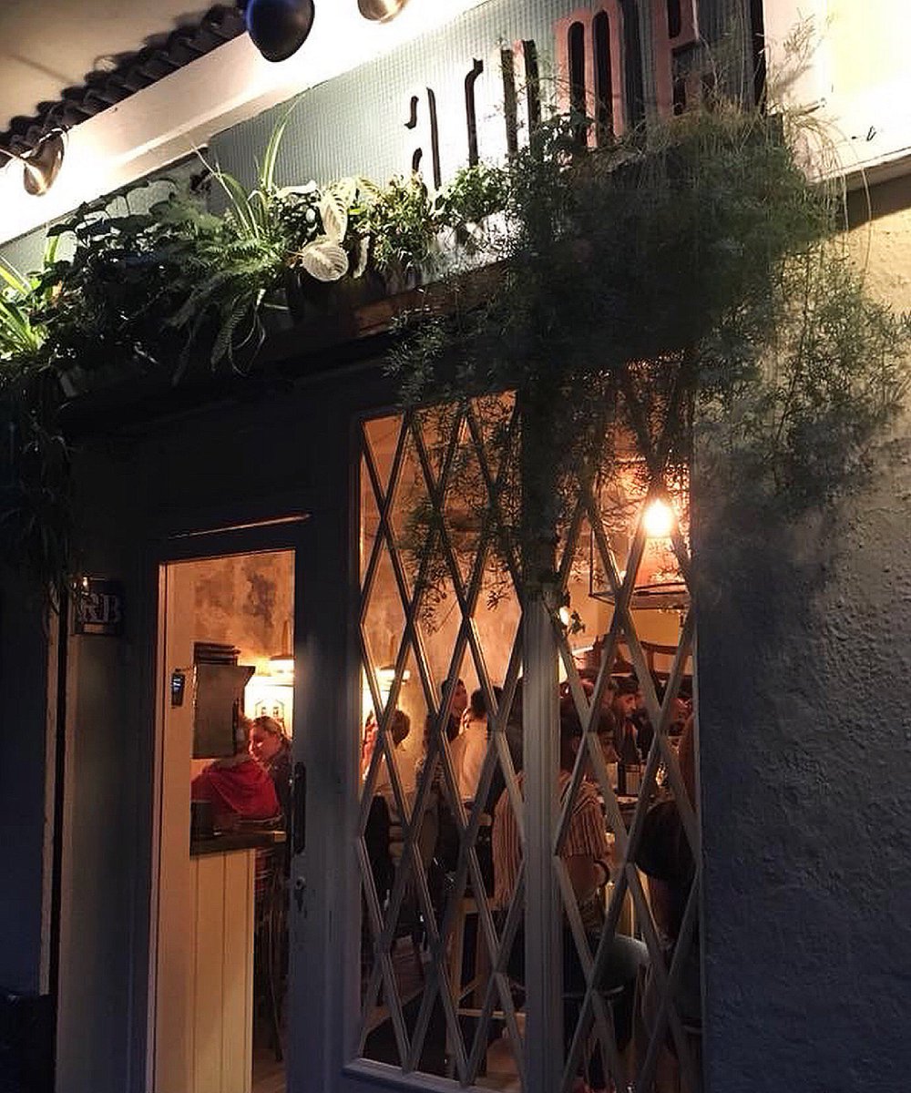 ARUMEBARCELONA's tweet photo. Sabores tradicionales y contrastes internacionales. Así sabe Arume. Link en bio.

#arumebarcelona #arume #arumebcn #bcnrestaurants #barcelonaexplorers #gastronomy #foodlovers #foodpics

Foto: marie.killius https://t.co/4ws2f71hZL