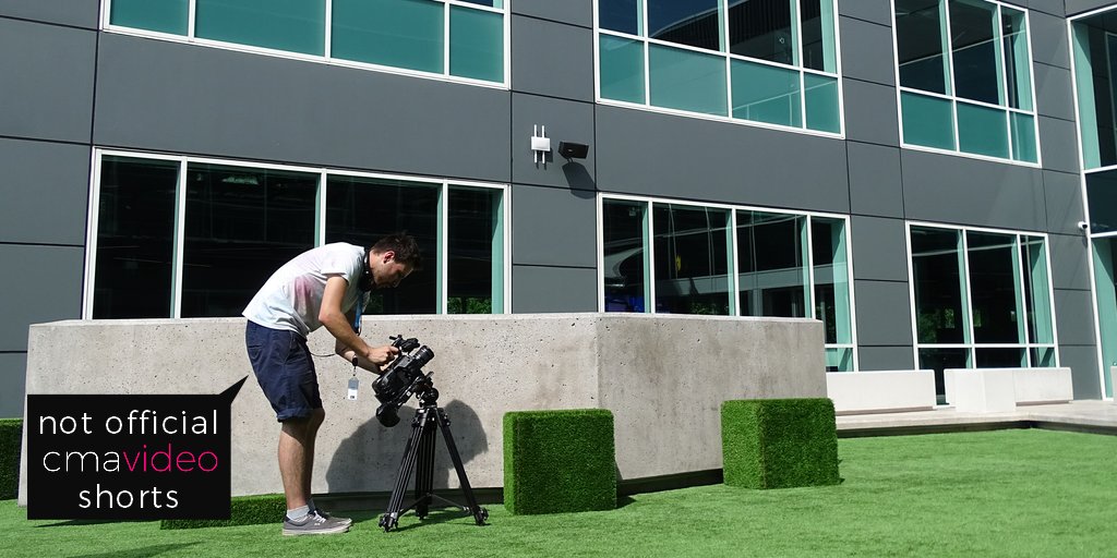 cma_video's tweet photo. Hi #BrumHour hope everyone has had a good week. With the fantastic #Sunshine we even let Jack wear #Shorts while filming at a certain super cool #GymWear company this week🏋️‍♂️🦈  But we are glad to say not everyone in the team #Braved shorts at several client meetings https://t.co/S6HhVC0oln