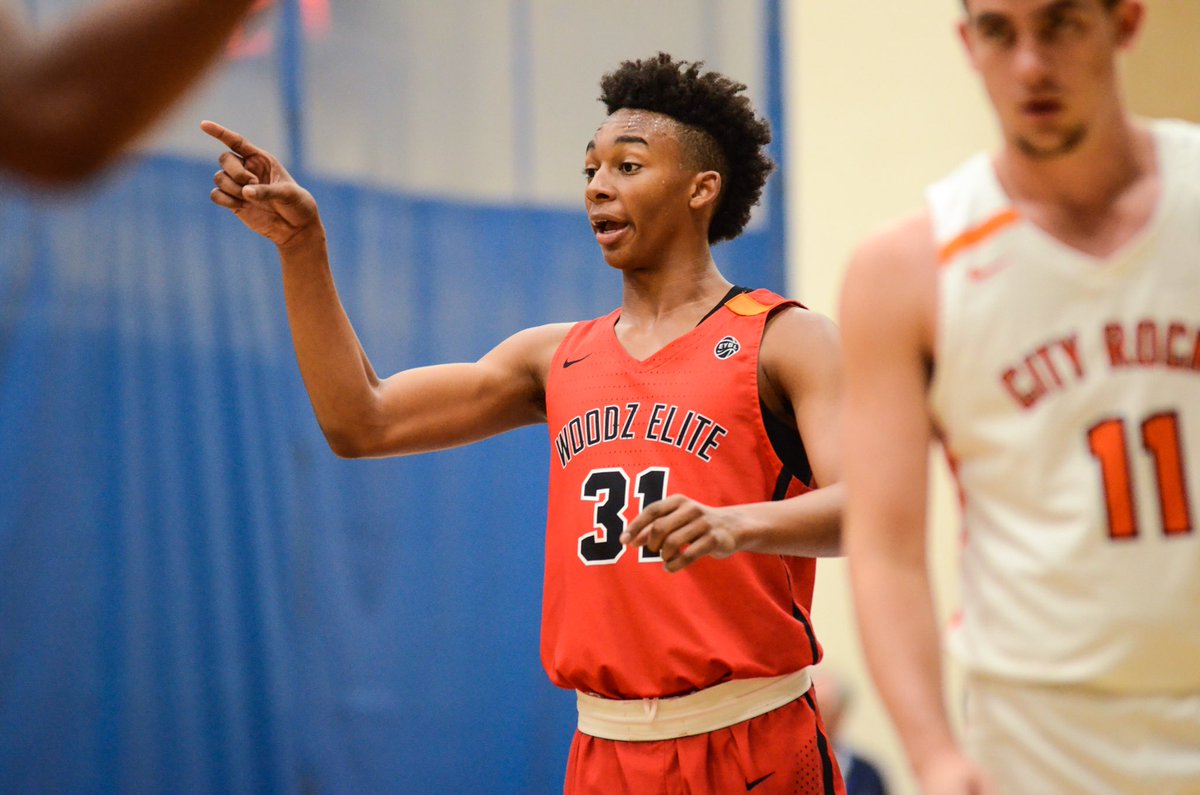 TheRealAC5's tweet photo. That concludes my AAU career ❗️ I had so much fun learning and playing against the best talent. I’m thankful for all the teams who let me play for them to showcase my talents! Thanks to my parents for all the support they have given to me over these years 🤞🏽 #ACout 🤘🏽 https://t.co/K6W9bWj3Cq