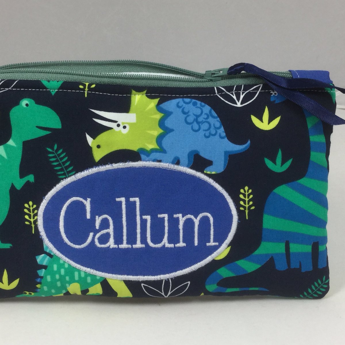 Babahoot4kids's tweet photo. More orders for chef hats, pencil cases and toy trugs at https://t.co/OfMsrNtXMj this week🙂 #handmadehour #crafthour #toybin #toystorage #personalised #pencilcase #backtoschool #getreadyforschool #startingschool #personalisedpencilcase https://t.co/ZKP6LnD2BJ