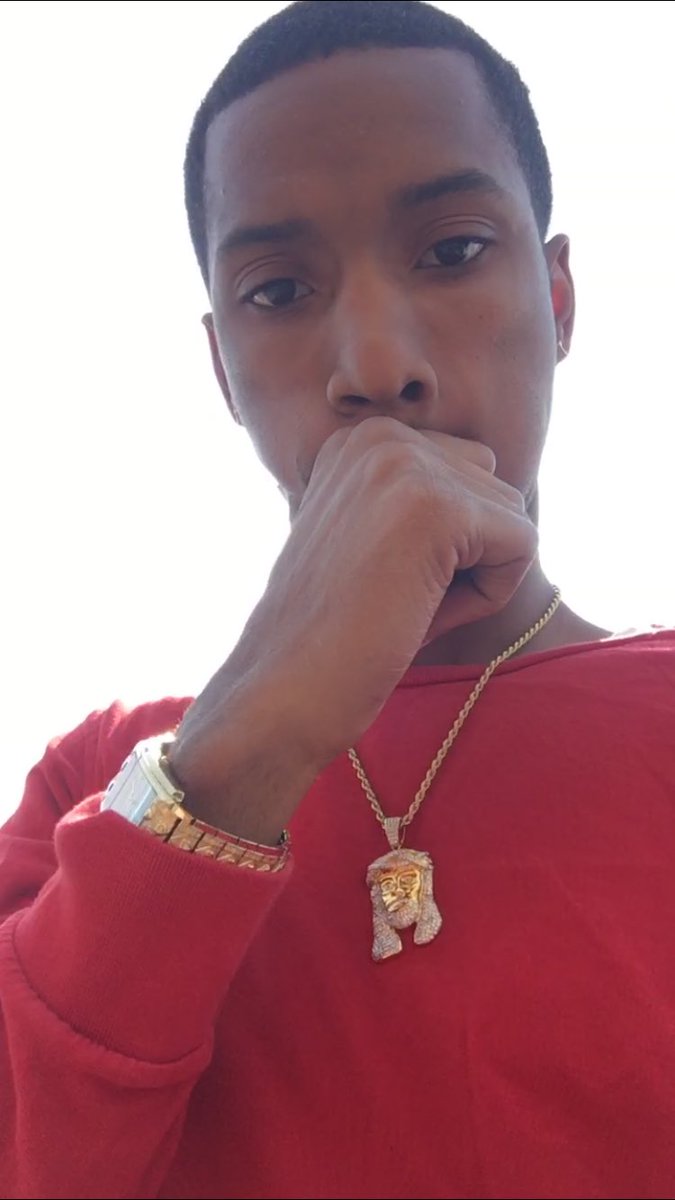 jmob214 tweet picture