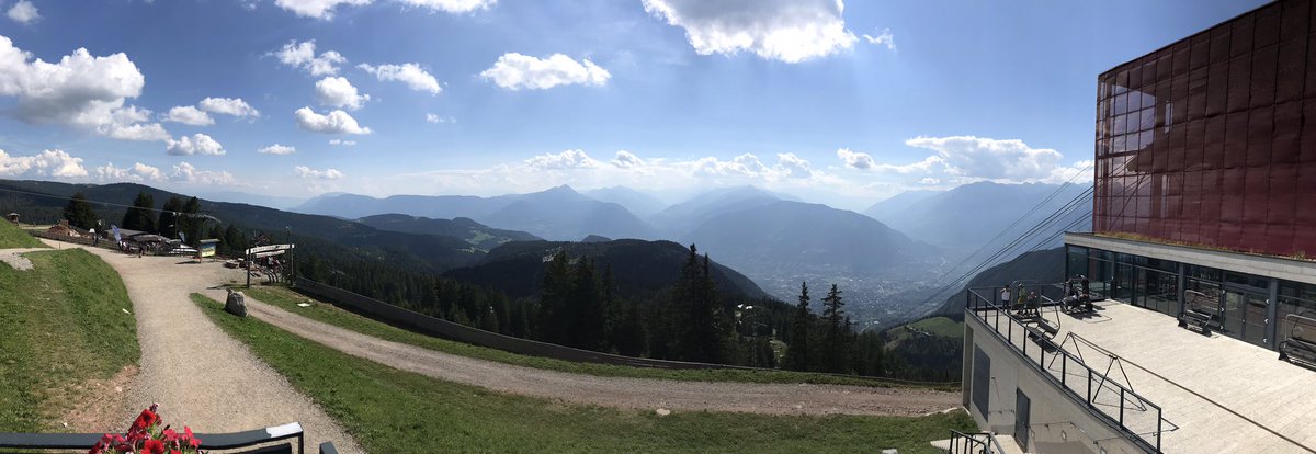Christina6590's tweet photo. #Südtirol #Meran2000 #Meran https://t.co/RsPIpYNHY8