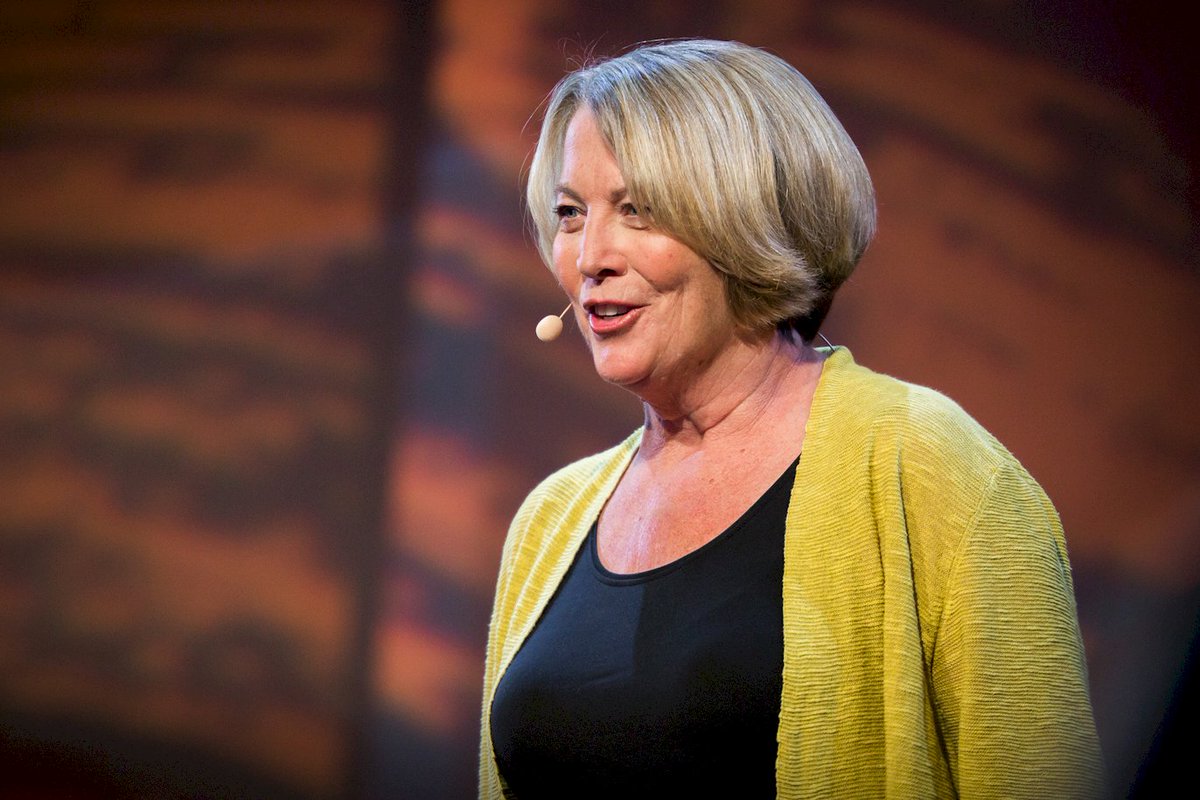 MQCdiversity's tweet photo. How Netflix Reinvented HR. Patty McCord's Harvard Business Review article has been circulating again, so we thought it might be fun to take a look at some of the highlights from HBR's How Netflix Reinvented HR article. https://t.co/SRFTkHKmgS https://t.co/IpZNlsY7Pb