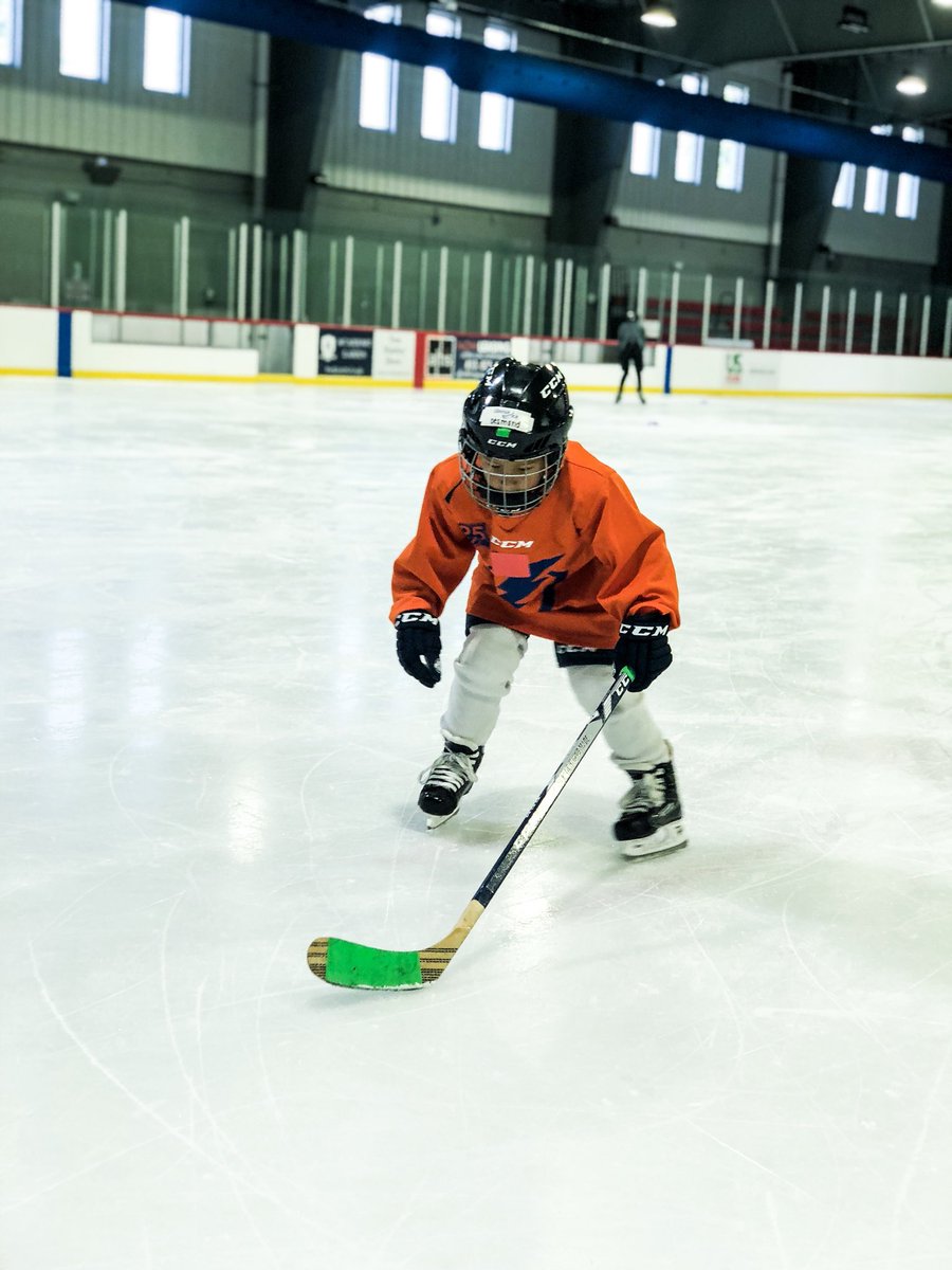 AHCenterIce's tweet image. Hockey, ice skating and curling all at the same time! What more can you ask for! 

We have the Beat the Heat event here today with @FloridaHospital and @TBLightning!