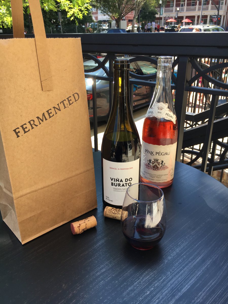Another lovely afternoon at <a href="/fermented/">Fermented</a> yesterday!  #wine #wineATL #alpharettarocks
