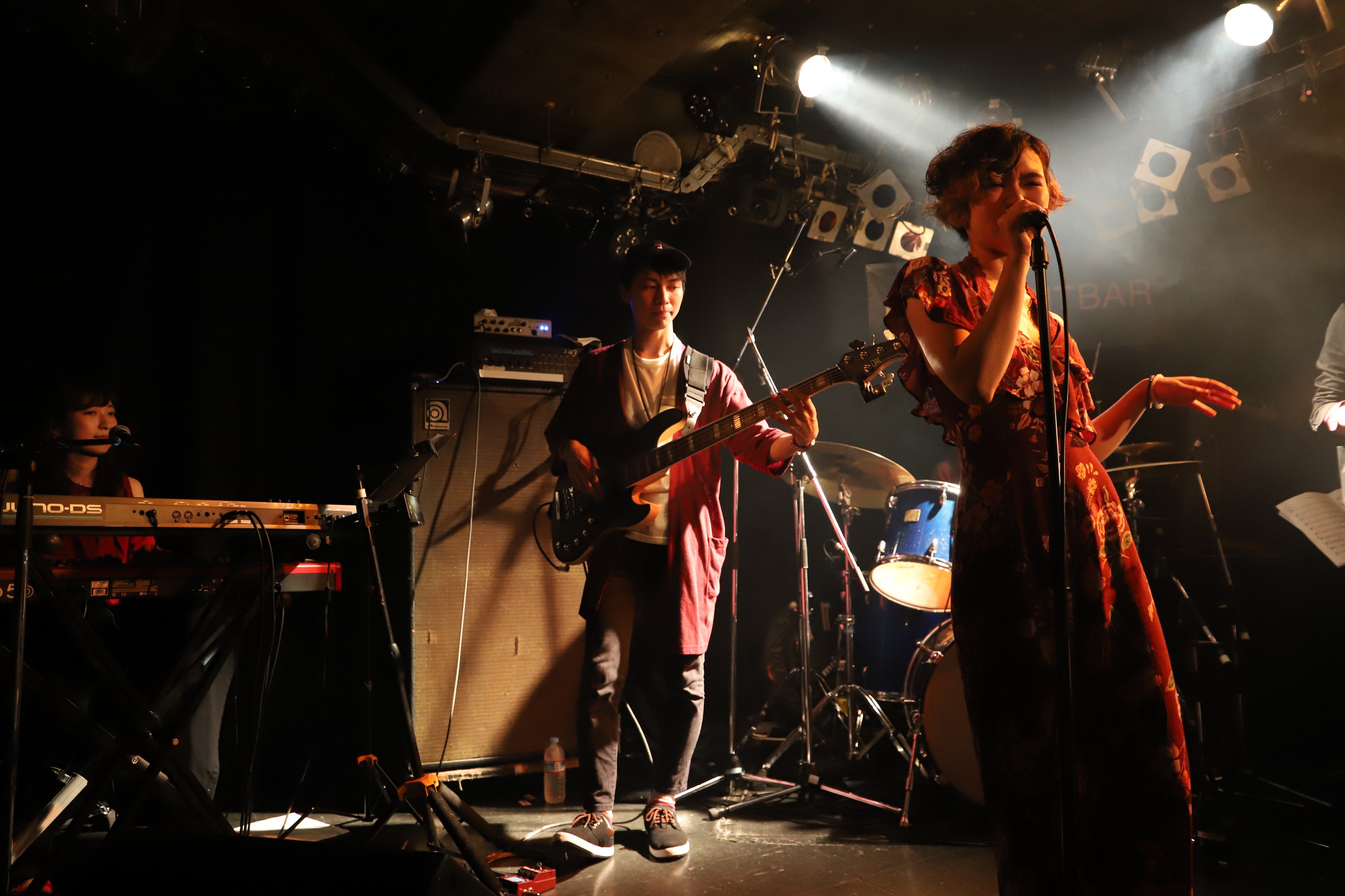 Full House (@full_house_x6) / X
