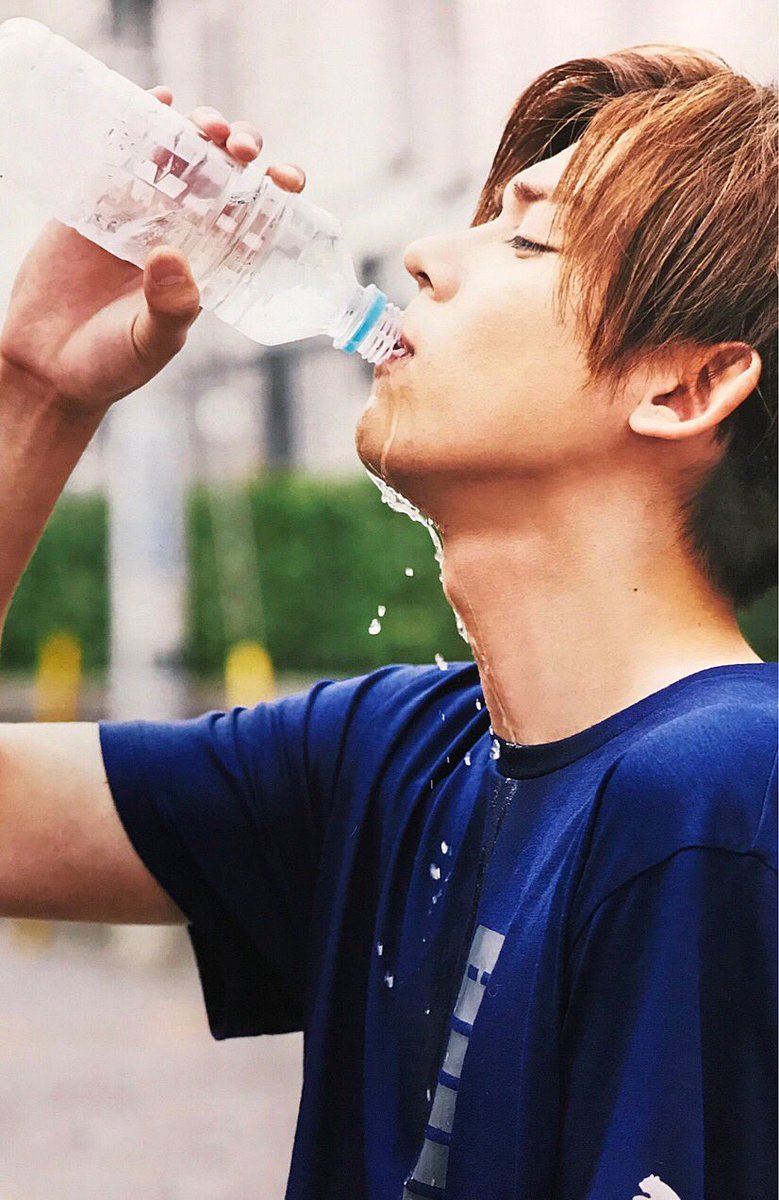 R J Aduwest423 Twitter