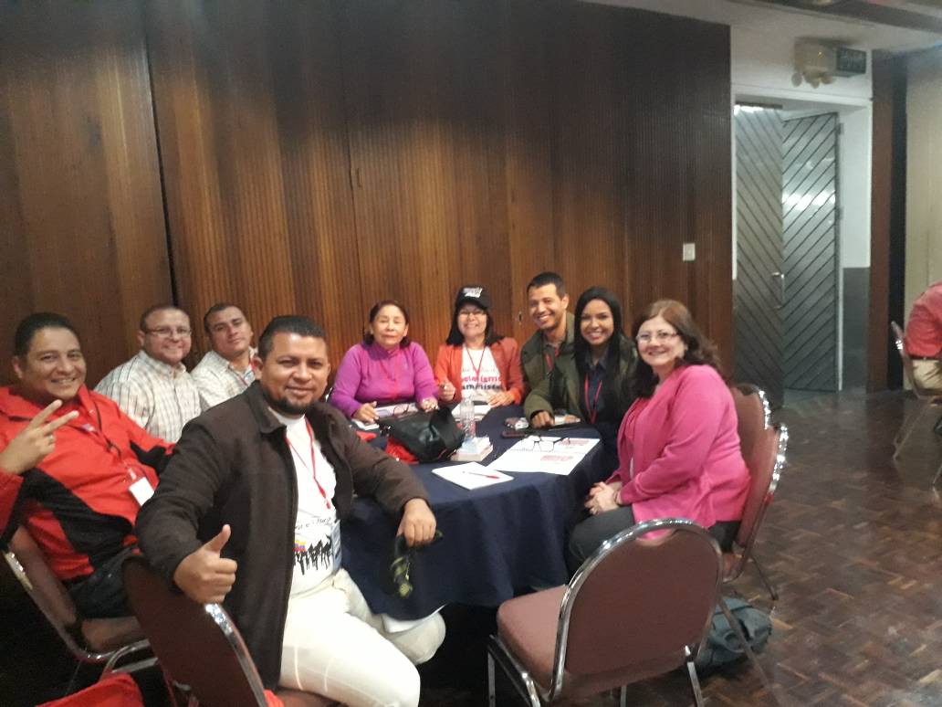 Ginkellys's tweet photo. #29Jul Delegados y delegadas del estado #Lara iniciamos las mesas de debate para aportar propuestas al #IVCongresoDelPSUV para la renovación de nuestro @PartidoPSUV
@NicolasMaduro @gestionperfecta https://t.co/8sv6oRaFzC