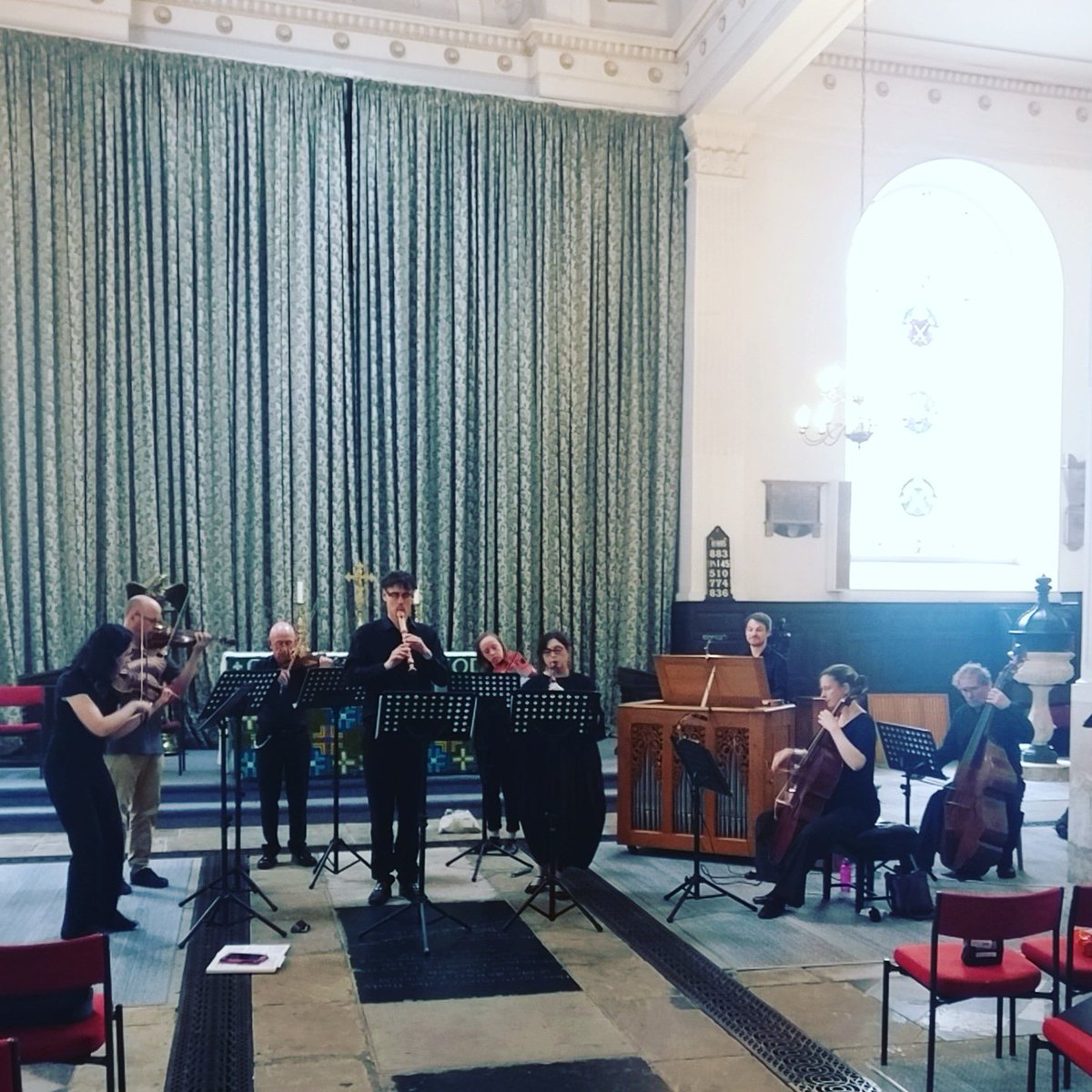 City_Bach's tweet photo. Rehearsing Brandenburg IV for tonight #CityBach #BachVespers #JSBach https://t.co/fgehI5lvJ8