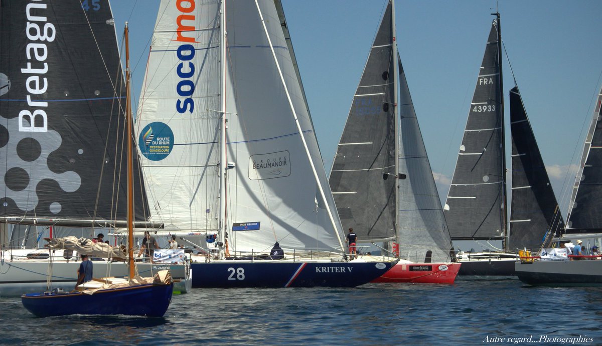 98secondes's tweet photo. DRHEAM CUP 400 - Nos trois challengers bientôt réunis !
FRIENDS&amp;LOVERS et KRYTER V à moins de 10 milles de Cherbourg ! 
#soreal #socomore #AcapellaOcean2018 #RDR2018 #98secondes #SNTrinite #drheamcup #bilfot https://t.co/0HVawtxOZW