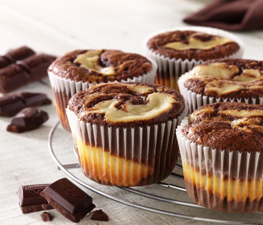 simozayo's tweet photo. Chocolate Cream Cheese Muffins
https://t.co/zKgnRszfD9 https://t.co/5yDV1aY0d5