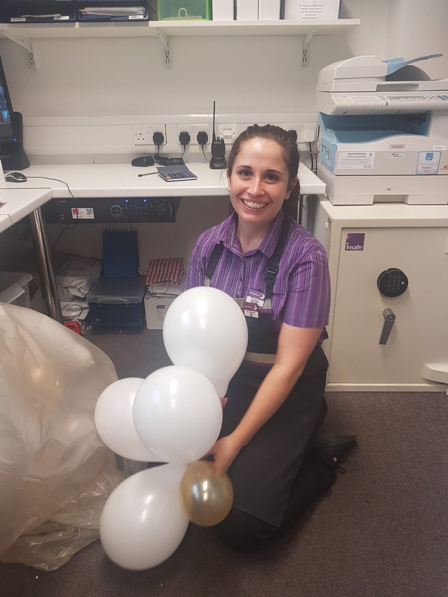 Thanks Elizabetha for the kids baloons👏🏾#alwayswithasmile😘 @LCS_PremierInn <a href="/LauraEvans81/">Laura EvansWrobleski</a> @J_K_H_A_N <a href="/Bnisbo83/">Ben Nisbet</a> <a href="/StellaLatim/">Stella Latim</a>