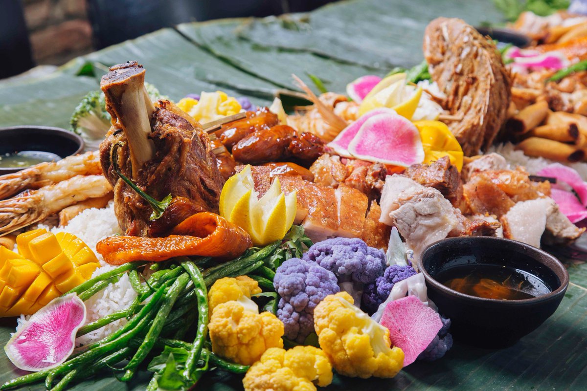 Sunda's tweet image. Surprise! We're giving away 2 Tickets to #SundaNashville's Special Culinary Event called #Kamayan (on 7/31) where you feast on Lechon Kawali (Filipino pork belly), Crispy Soft Shell Crab, Whole Crispy Snapper, &amp;amp; more. To Enter: RT this post. One winner will be chosen at random.
