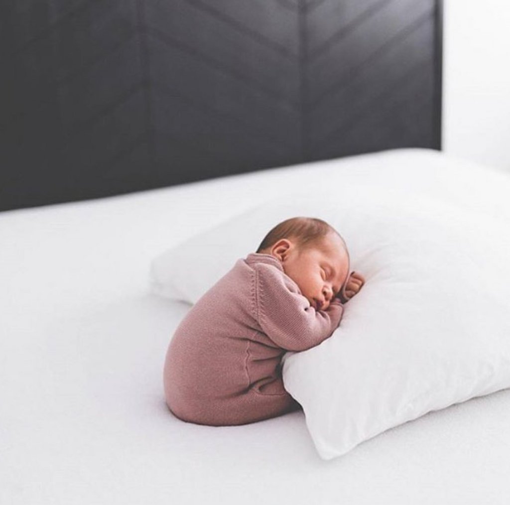 IsabelMaternity's tweet photo. Sunday snoozes all day! 💤👼
pc: @in_fotodesign_fotography https://t.co/Gc61dGZpyo
