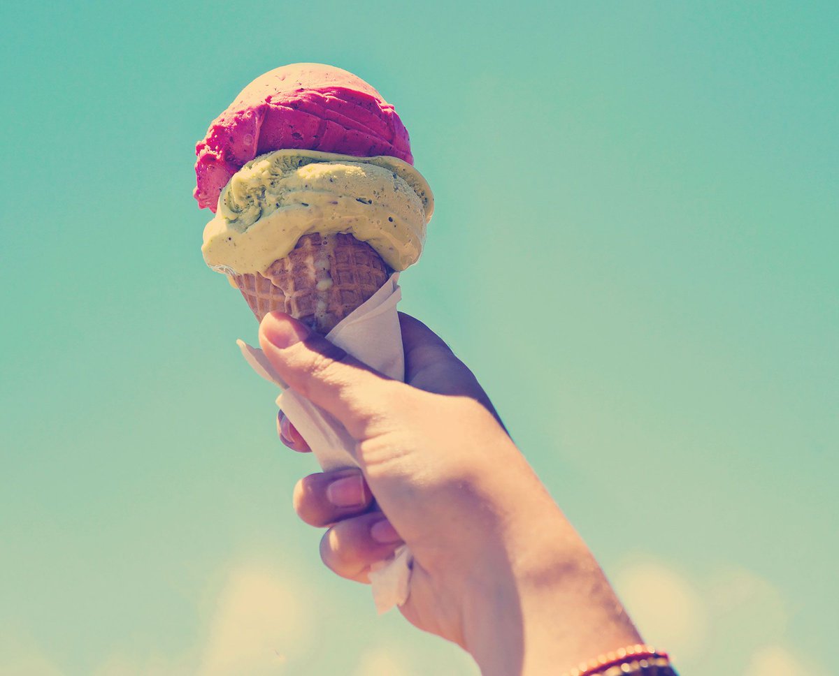 SummitRefrig's tweet image. A look into a frozen treat often stored in ammonia refrigeration systems 🍨😉 "According to the International Dairy Foods Association, the average American eats more than 10 kg of ice cream every year." buff.ly/2LX0NhR