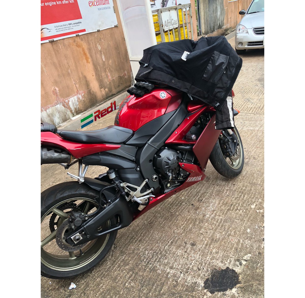 Red1Rider_'s tweet photo. #BecauseSunday https://t.co/85TGbjQd0P