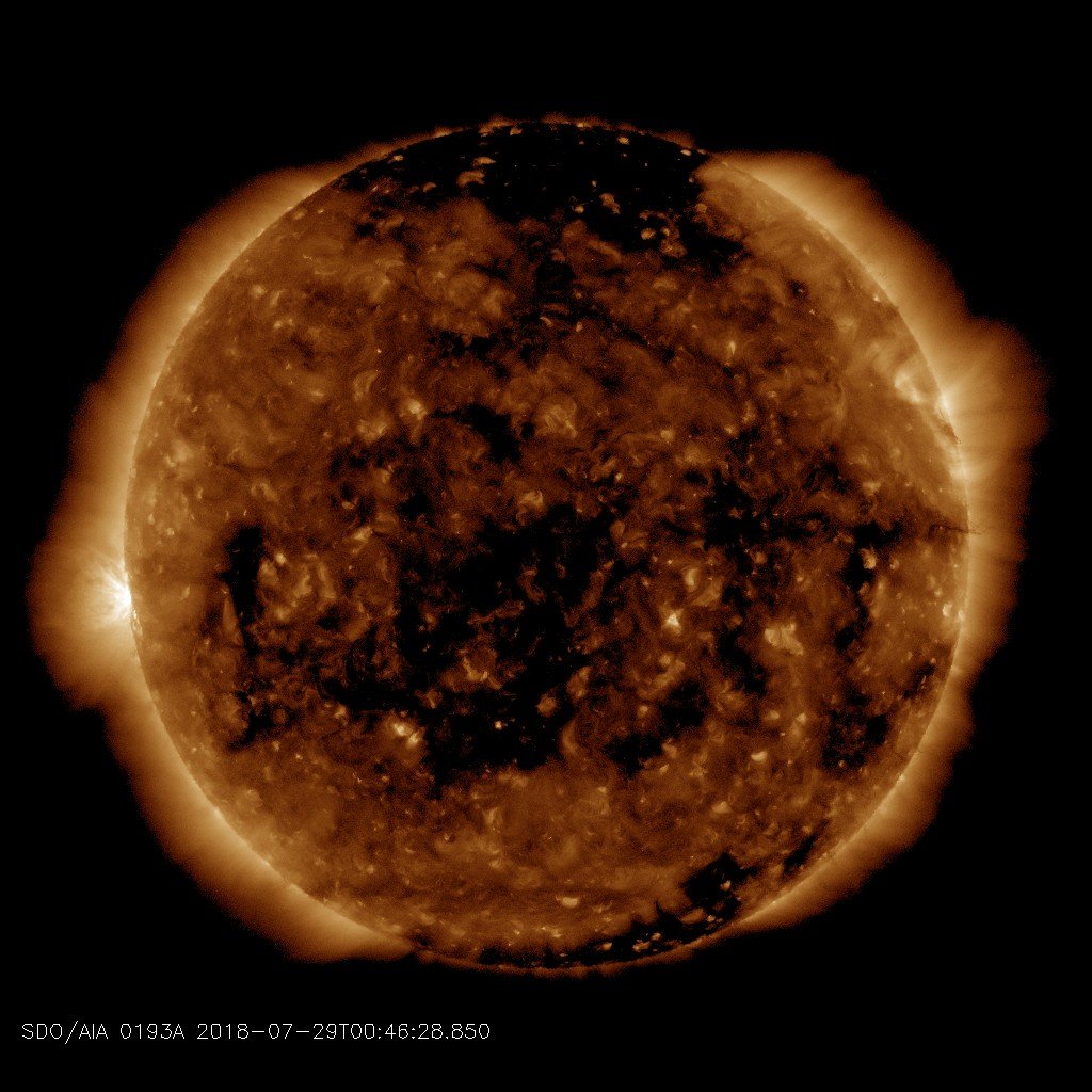 MarquisLeDain's tweet image. A new Coronal hole has opened up on #Mother and will be showering us with Love in the form of #CME&apos;s and energetic #SolarParticles  on July 30-31