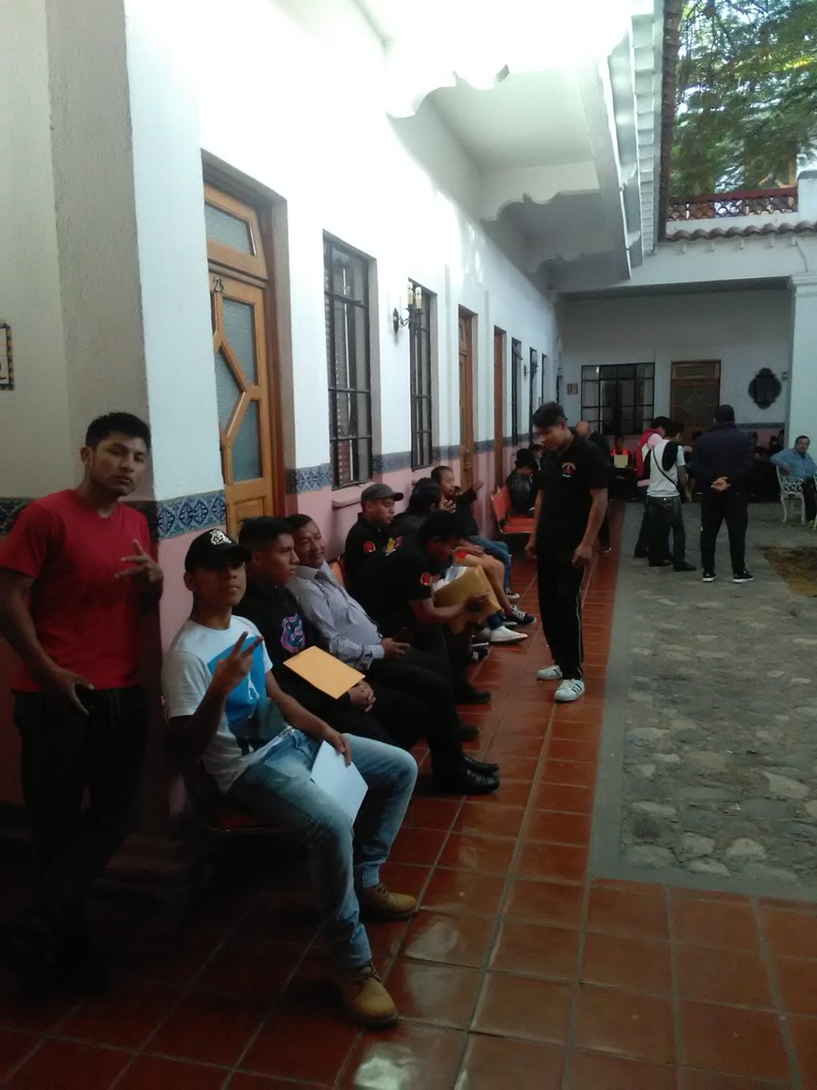 TlaxiacoBox's tweet photo. El CLUB DE BOX JANETH "LA DINAMITA" OSORIO #Tlaxiaco #Oaxaca PRESENTE en el campeonato internacional de boxeo amateur.. #Tehuacan #Puebla 2018 https://t.co/p5f1VfIclG