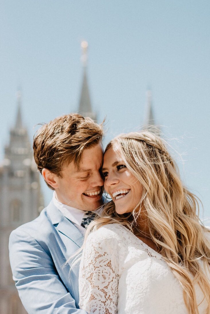 jenzyy28's tweet photo. I achieved one of my biggest goals as a photographer, I was featured in Utah Valley Bride!😭 I’m honestly just in awe and at a loss of words from the support and love I’ve gotten with my photography business. Without all of you, this wouldn’t be possible.
https://t.co/PzoUZDhw1i https://t.co/YOpTmyTD93