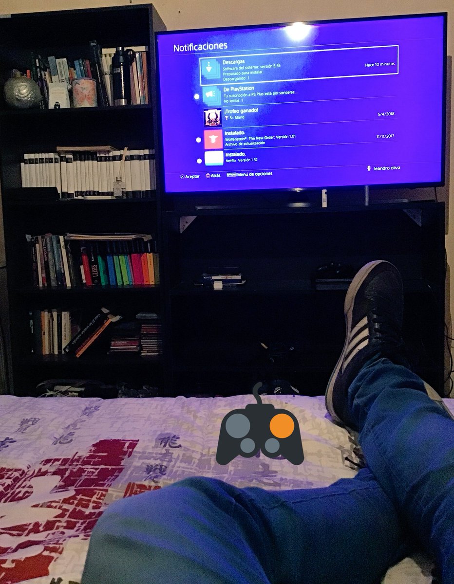 leanoliva_5's tweet photo. Momento de actualizarse 🎮. Tiempo libre de domingo😋 https://t.co/2Ajjqf5Y5t