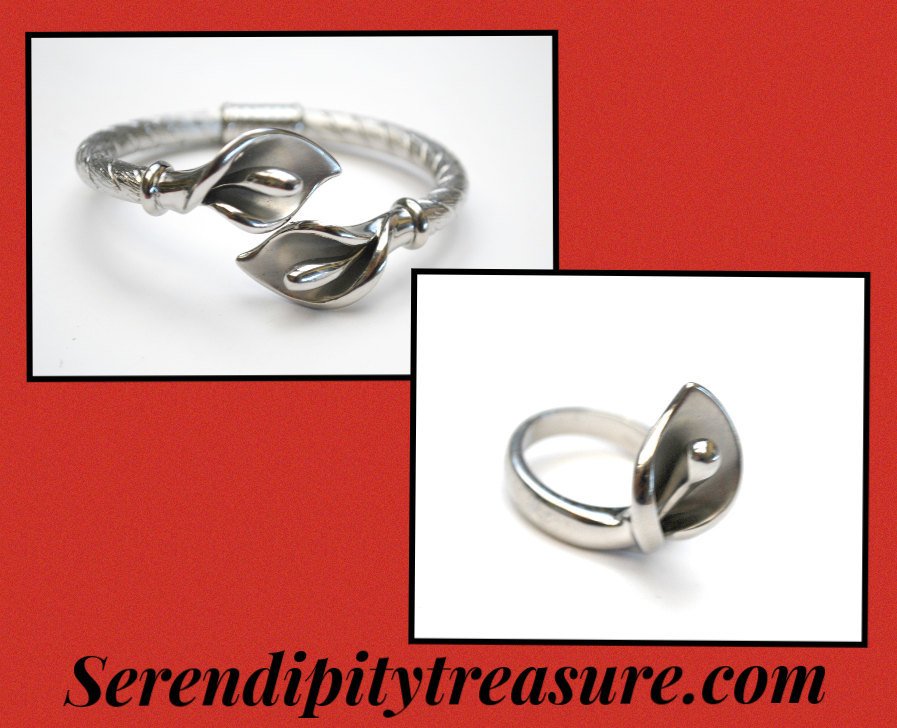 serendipitytrea's tweet photo. https://t.co/NZck3HP1mr #etsy shop: Silver lily Calle Bracelet - Hinged clamper bangle - Silvertone stainless steel - signed Tivvon flower cuff bangle https://t.co/RXQDualbQg #jewelry #bracelet #silver #unisexadults #clamperbracelet #hingebracelet https://t.co/W22tMQ7eW0