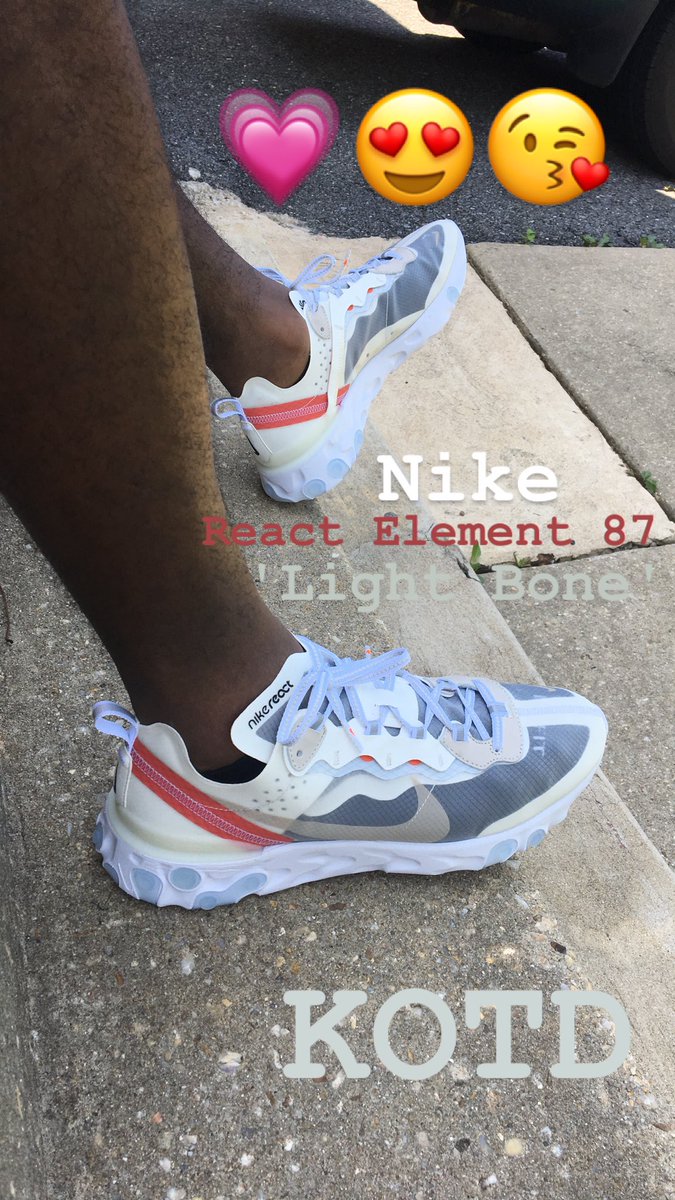 wilfriedboh's tweet image. i love 💗 this shoe bruh lol #ReactElement87 #LightBone