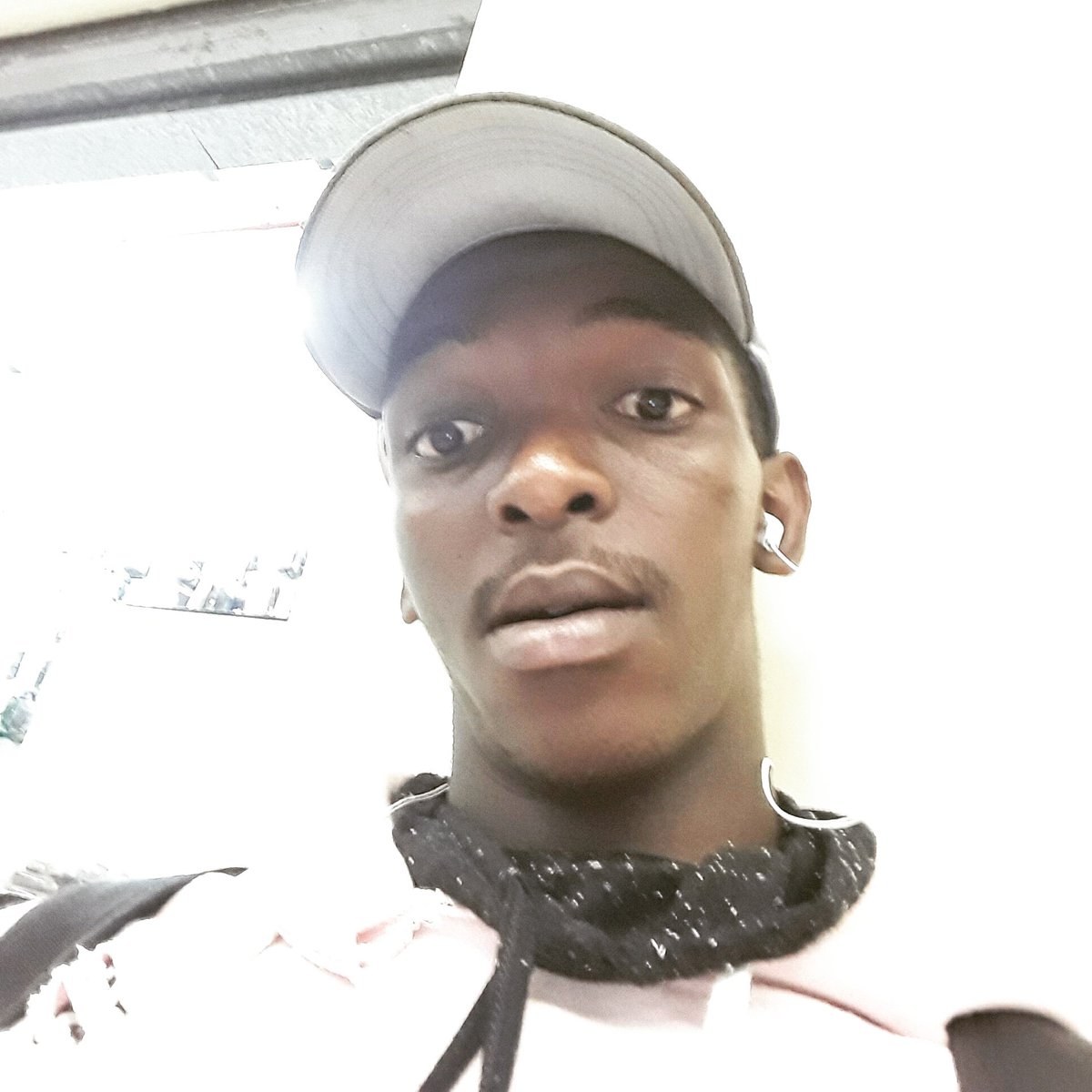 NathiChamane1's tweet photo. #NewProfilePic https://t.co/8UUpR6SMnE