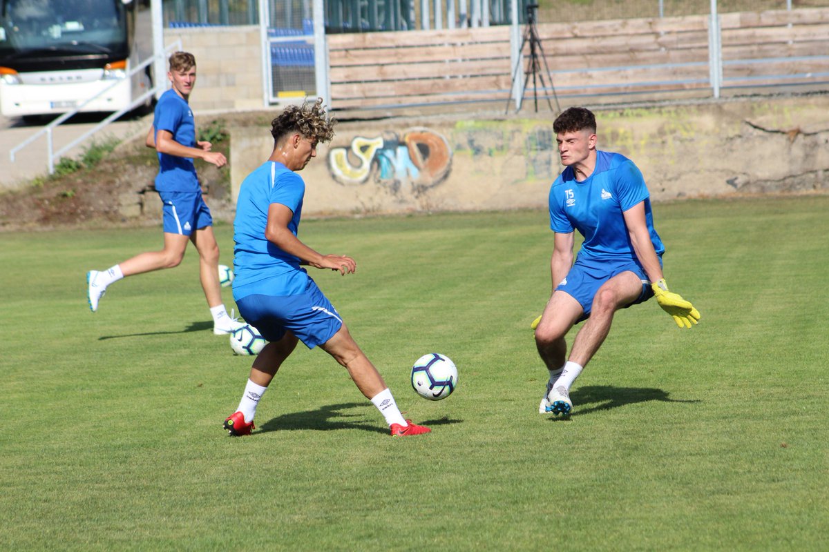 FkUsti's tweet photo. Dnes jsme v Ústí přivítali juniorský tým @htafcacademy 
Few pictures from today´s training of youth team @htafcdotcom https://t.co/vChd1nfV6Z