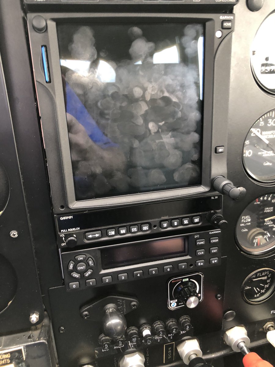 TheChadColby's tweet photo. Yesterday flying back from #osh18 @eaa to @FlyCIRA I had #generator failure (lost electrical power), thanks to guys in the tower #KBMI 👍 used the light gun signals to clear me to land. Guys at @mzeroa share how it works https://t.co/T2smDQquAe https://t.co/vA7OOlrzop