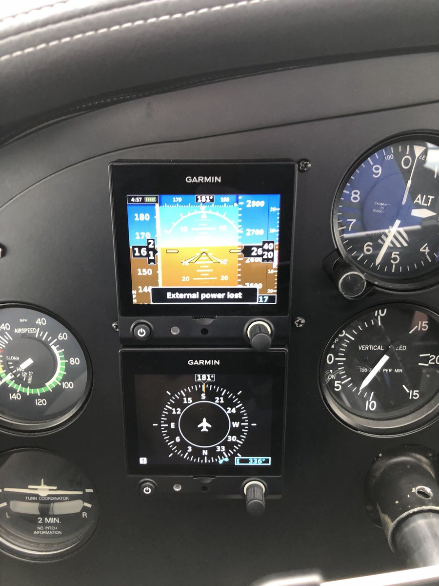 TheChadColby's tweet photo. Yesterday flying back from #osh18 @eaa to @FlyCIRA I had #generator failure (lost electrical power), thanks to guys in the tower #KBMI 👍 used the light gun signals to clear me to land. Guys at @mzeroa share how it works https://t.co/T2smDQquAe https://t.co/vA7OOlrzop