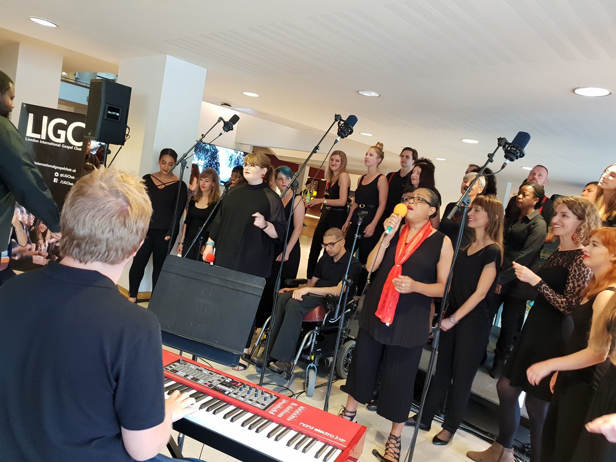 NavArlesMusic's tweet photo. @LIGChoir smashing it on stage @southbankcentre during #ChorusFest #chorusweekend #Chorus with the amazing @AninRoseMusic and #JamesDaniels co-leading. Loved the #choirs so far!!! https://t.co/Y30e1rZ9VQ