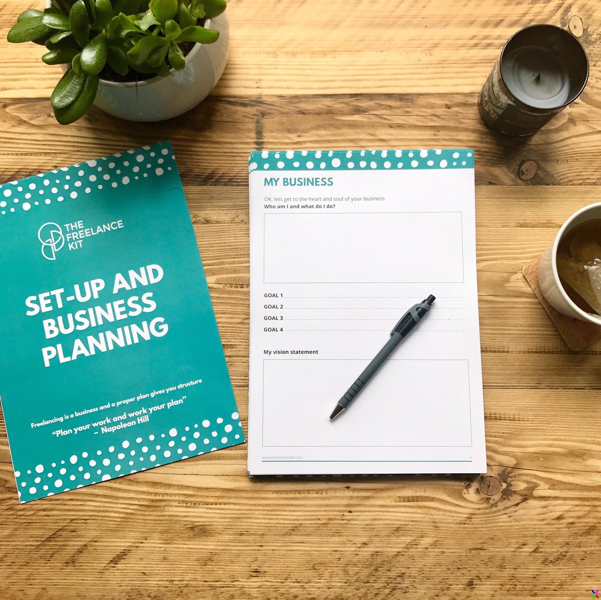 Sundays are for creating your master plan. Keep on track with clear goals and a vision statement. The goals and vision statement template is available in The Basic Kit and the full business plan in The Small Business Kit. #businessplan #goals #freelance #failtoplanplantofail