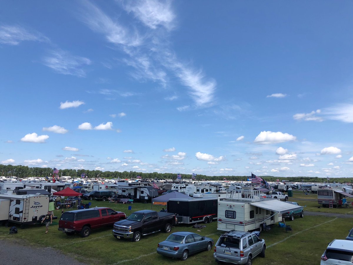 cfd702's tweet image. Race day at Pocono