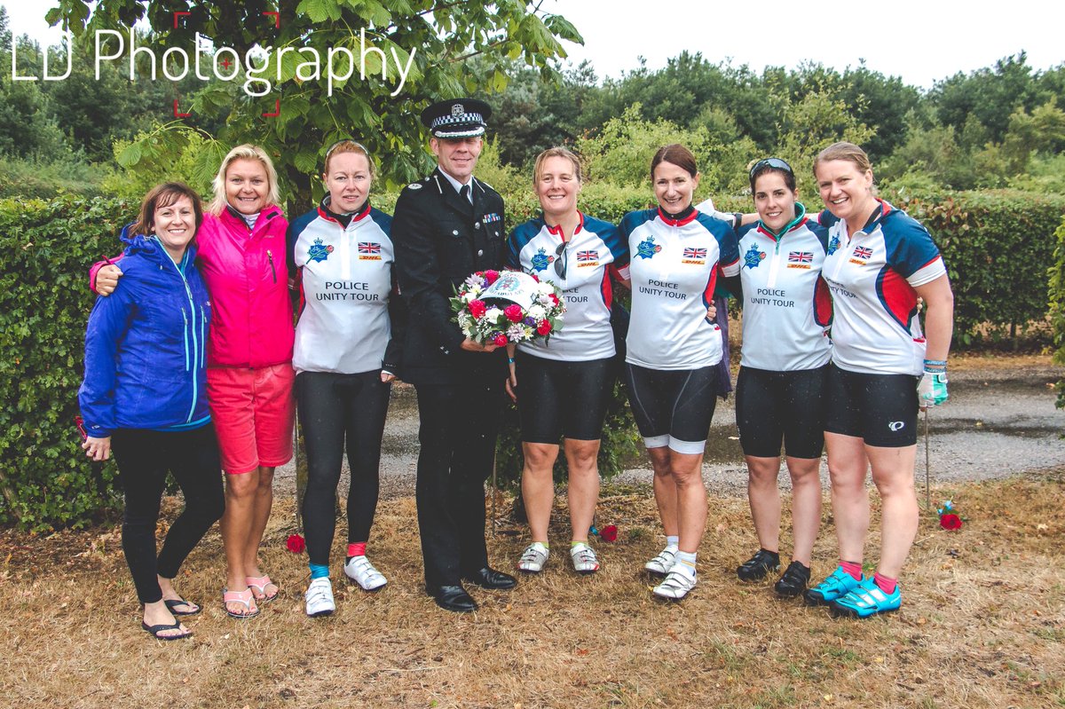 Gherkin1385's tweet photo. #policeunitytour #cops #hantsgirlsontour #hampshireconstabulary #policeunitytour2018 #werideforthosewhodied π²π² @PolUnityTourUK https://t.co/8BhQJBxGHk
