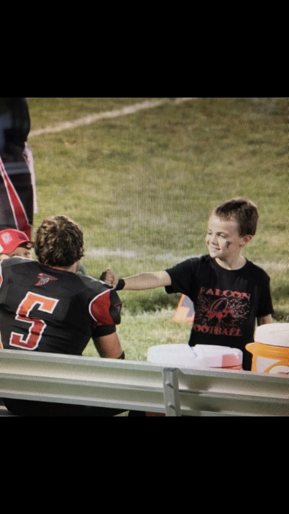 dctimbo's tweet image. Happy birthday to the 🐐 @McnuttMitchell!! Have a great one buddy!! #Falcons #Illinifootball