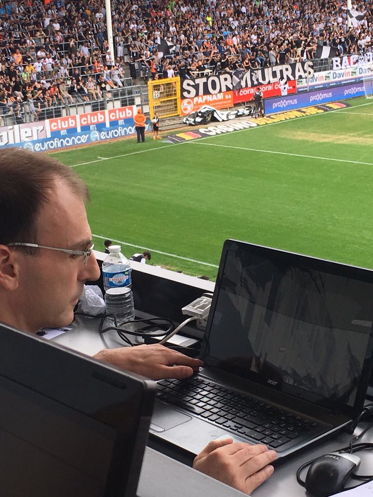 jder76's tweet photo. #ChaAnt le joueur du @SportCharleroi Ali Gholizadeh, d’une frappe pure et limpide, a détruit l’ordi de l’excellent @LothaireVincent , journaliste à @lavenir_sport . https://t.co/9RTN0vgtXG
