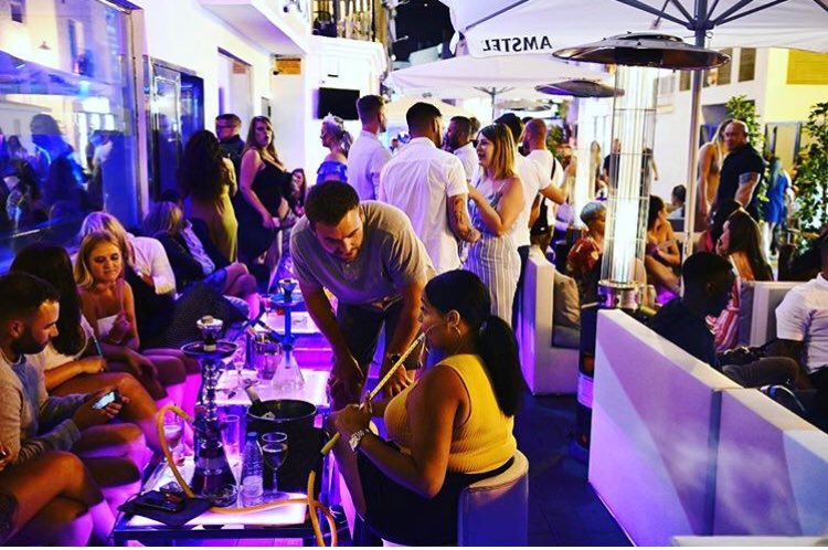 Bijou tonight anyone?!! We have the best cocktails, shisha and terrace vibes on the port 🙌🏼 Join us tonight for another great night in Puerto Banus🍻🍹💨 #cocktails #cocktailbar #shisha #terrace #marbella #puertobanus #2ndline #ciroc