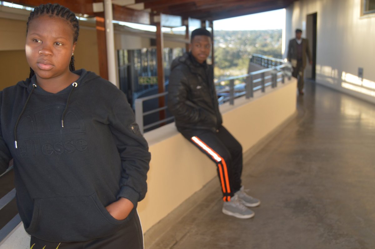 gcadiwe's tweet photo. Wild thoughts 😌
📸 x Zanemvula Junior 

@lamla_mdu 
@sinaloNailo 
@ellesse_sa 
@UKellesse 
@iloveellesse
@ellesseheritage
@Studio_88
@SkipperBarSA
@sidestep_SA
@GinsbergSkom 
#thisisme #ellessestyle #ellesseheritage #ellesse 
#fashion #sportswear #model #nikon #nikonphotography https://t.co/Bl2buezIvn