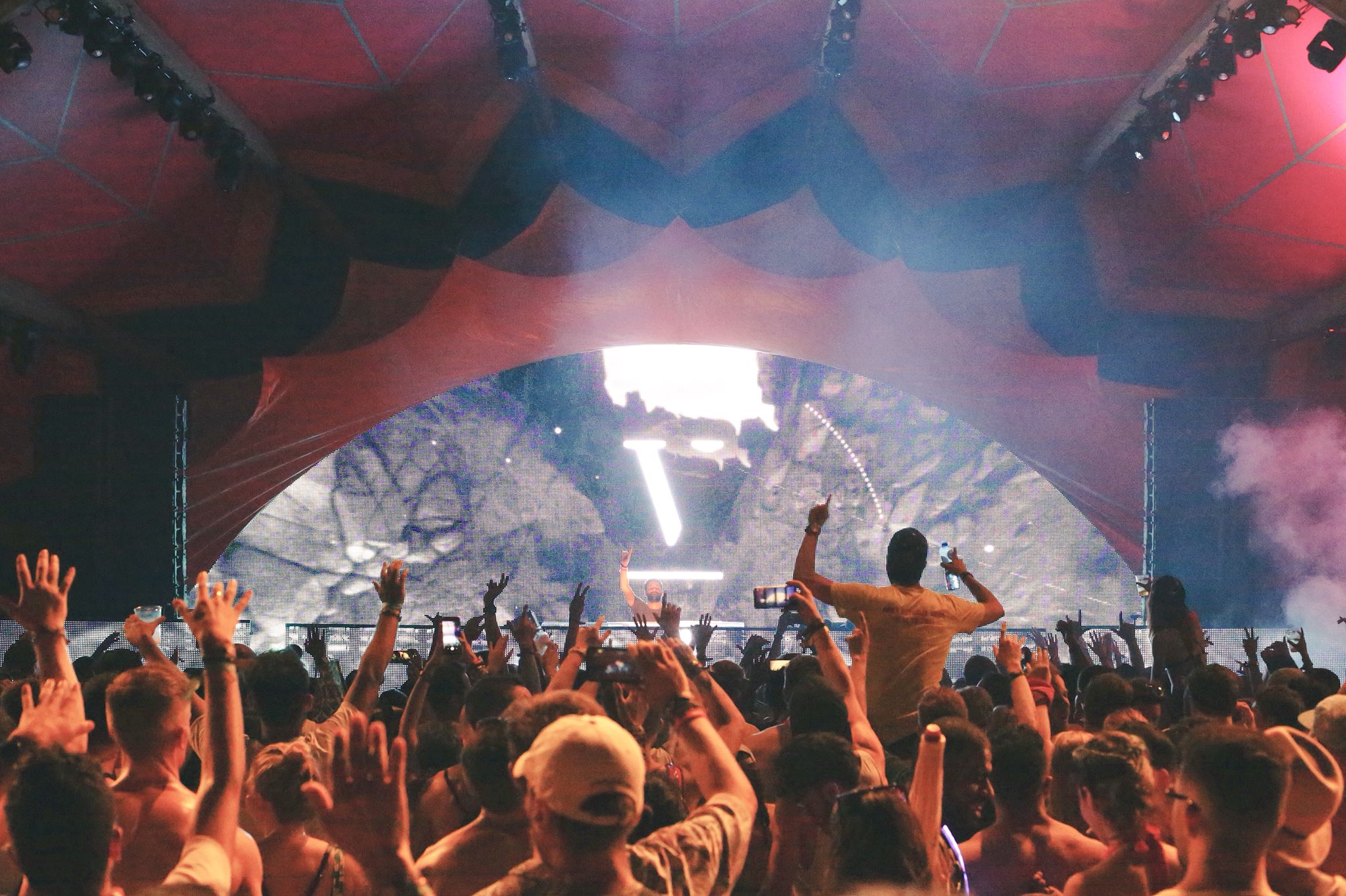 Tomorrowland 28/07/23 - VINTAGE CULTURE - (Love Tonight